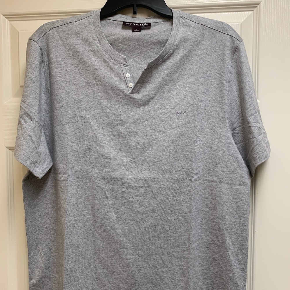 Michael Kors Light Gray Two Button Large Shirt